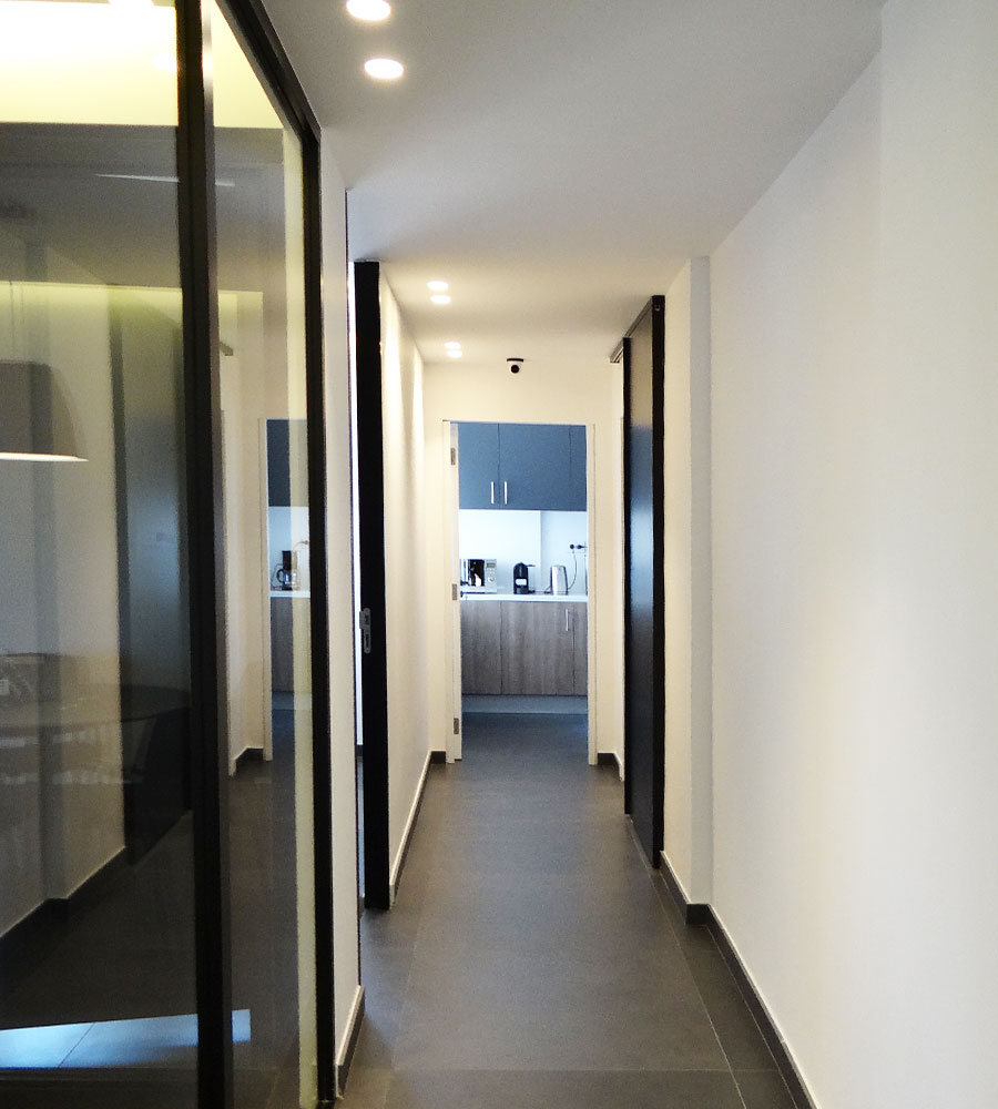 Furnished & Serviced Offices With Kitchen in Beirut